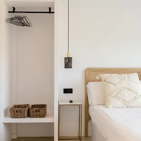 The Olive Boutique & Apartamento Cala Llonga (Ibiza)